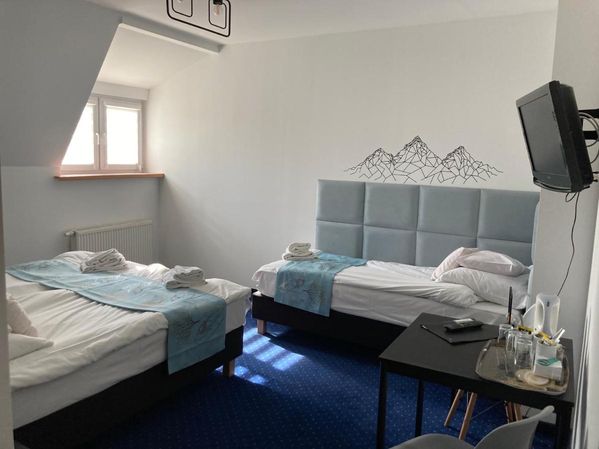 Hotel Bella Jelenia Góra Extérieur photo