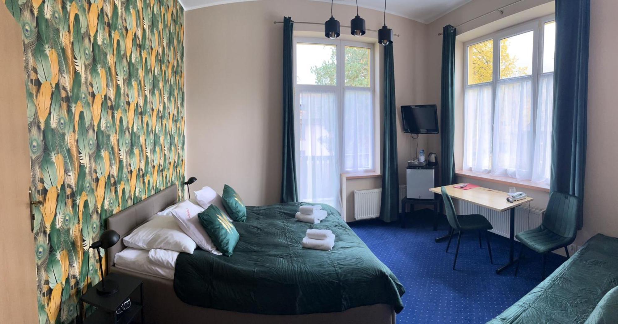 Hotel Bella Jelenia Góra Extérieur photo