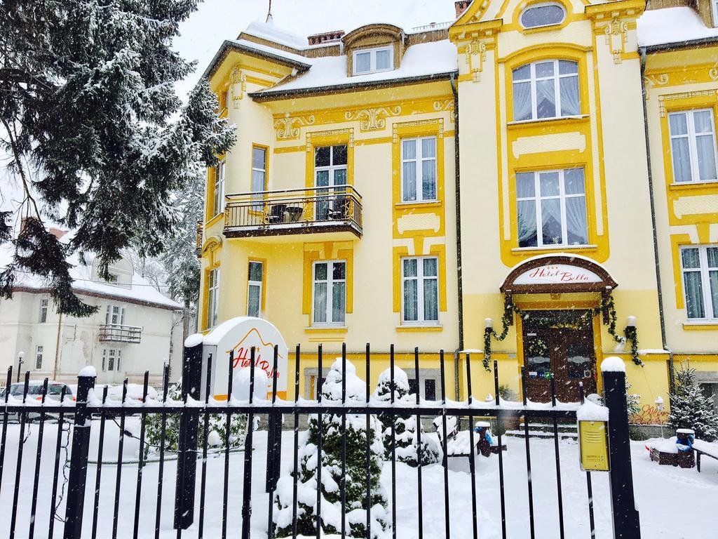 Hotel Bella Jelenia Góra Extérieur photo