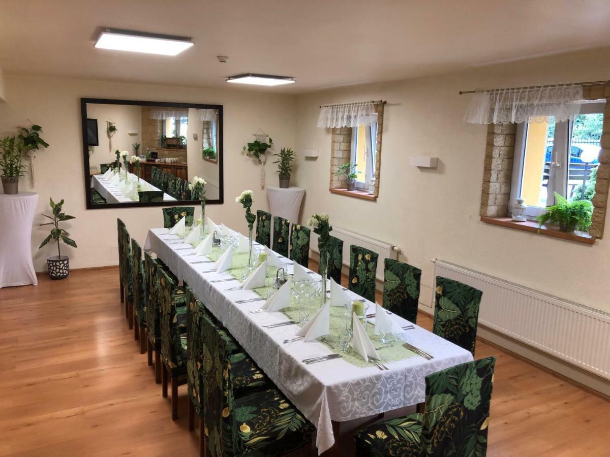 Hotel Bella Jelenia Góra Extérieur photo