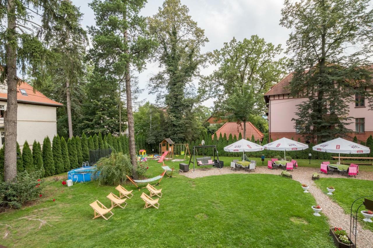 Hotel Bella Jelenia Góra Extérieur photo