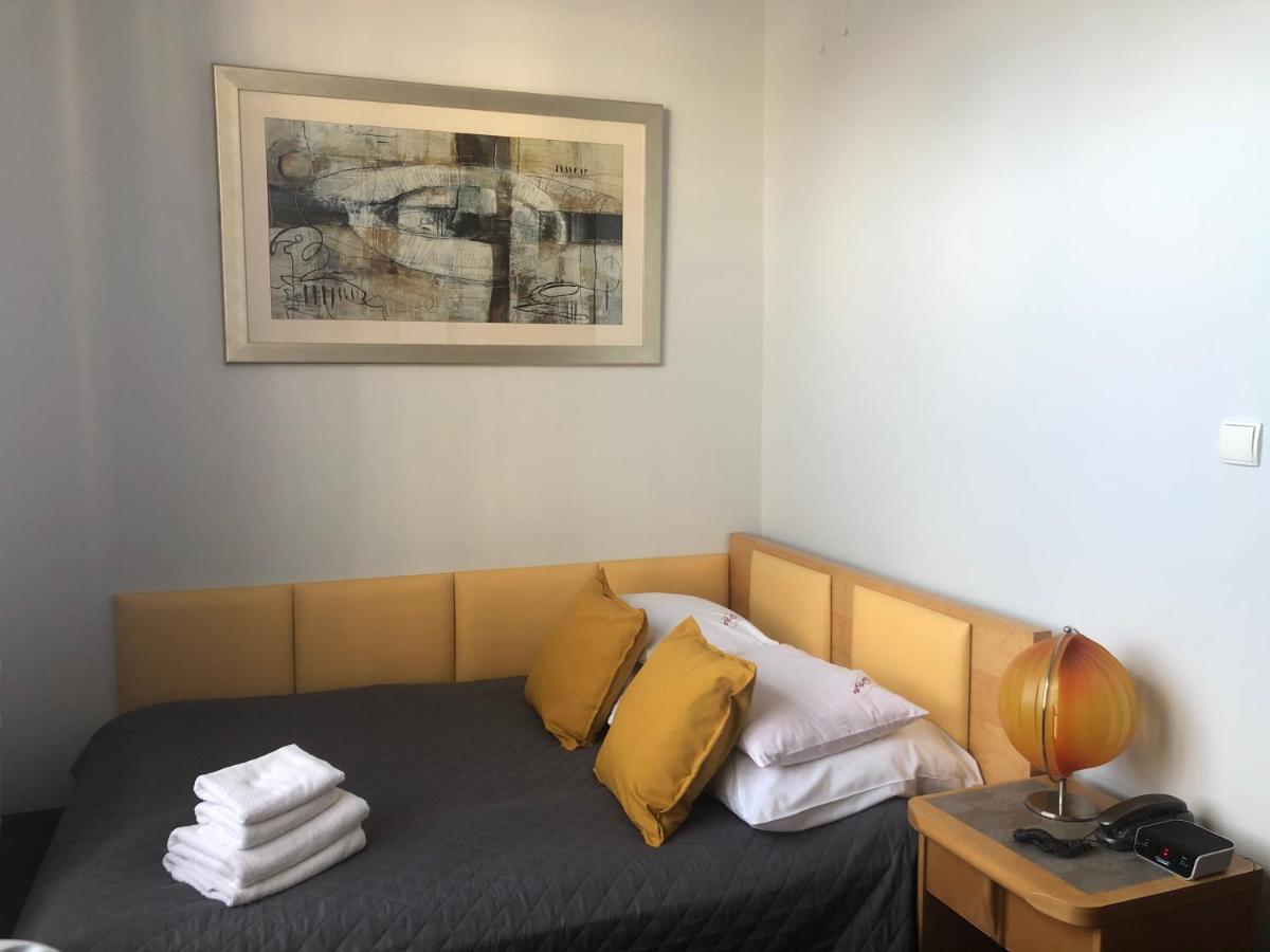 Hotel Bella Jelenia Góra Extérieur photo